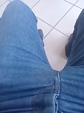 Snapshot of svvagesexyy chatting on 12/05/25, 07:50 svvagesexyy online show from 12/05/25, 07:50