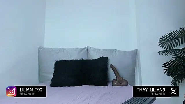 Lilygomezz online show from 10/03/25, 09:39