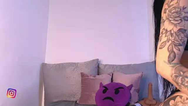 Lilygomezz online show from 07/02/26, 08:42