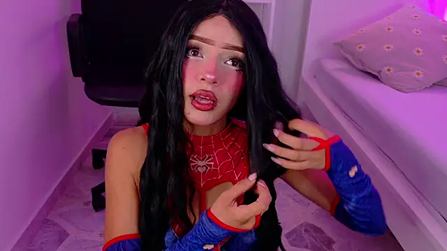 Taylorsmitth  online show from 11/21/25, 11:42