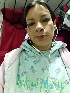 Snapshot of kim_lebanon chatting on 12/14/25, 05:57 kim lebanon online show from 12/14/25, 05:57