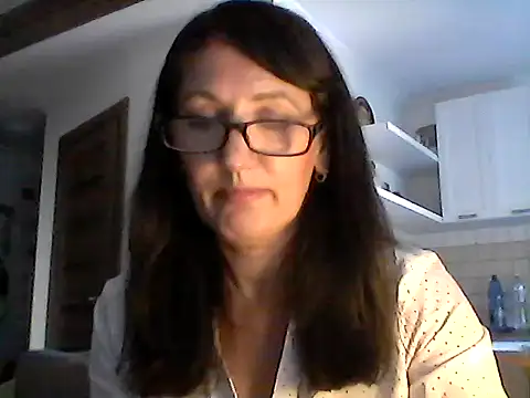 Snapshot of Elena48324 chatting on 10/08/25, 11:41 Elena48324 online show from 10/08/25, 11:41