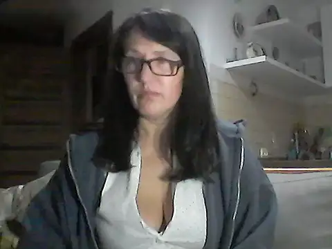 Elena48324 online show from 03/08/26, 07:50