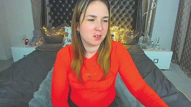 Snapshot of Sofii_darling chatting on 01/15/26, 05:38 Sofii darling online show from 01/15/26, 05:38