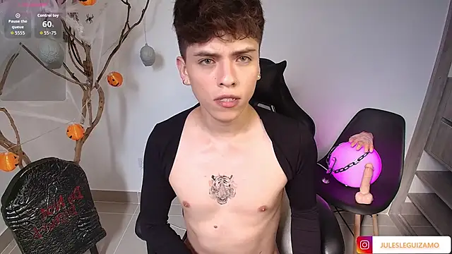 stev austin  online show from 10/09/25, 08:29