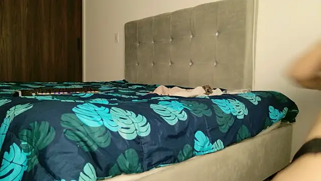 Alexandraa Gomez online show from 02/27/26, 09:04