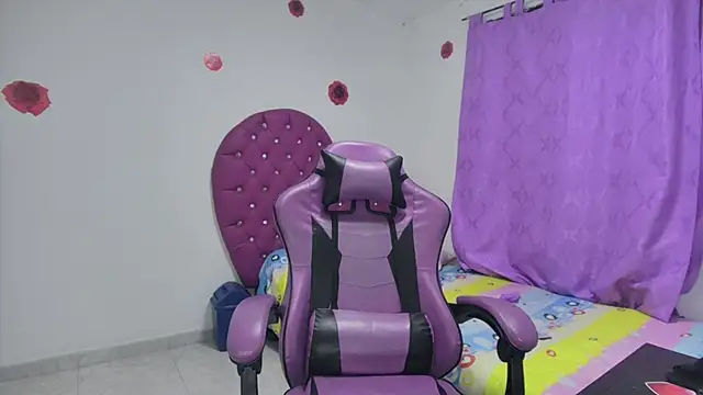 soffy rosses online show from 12/22/25, 03:36