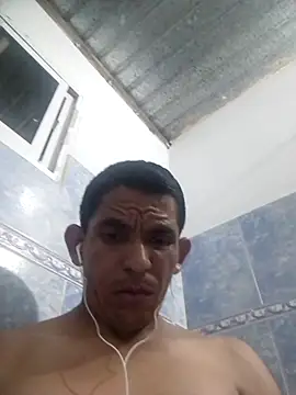 Snapshot of nestor34bidbidbisbdc chatting on 10/02/25, 12:06 nestor34bidbidbisbdc online show from 10/02/25, 12:06