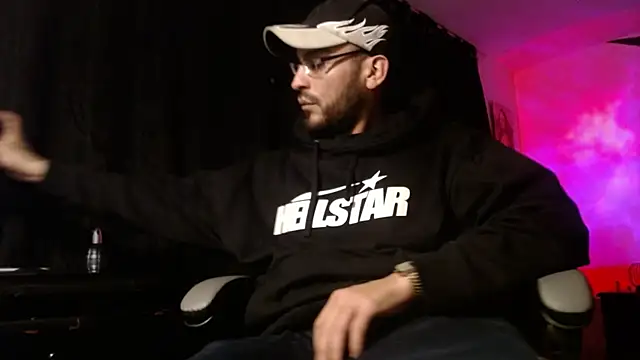 malek xarx  online show from 02/16/26, 01:46