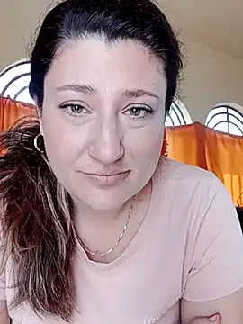 BlanquitaMexicana online show from 10/21/25, 08:20