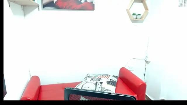 DIVAX MONSERRAT online show from 05/25/26, 06:36