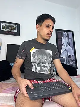 Luke Stone online show from 02/05/26, 06:23