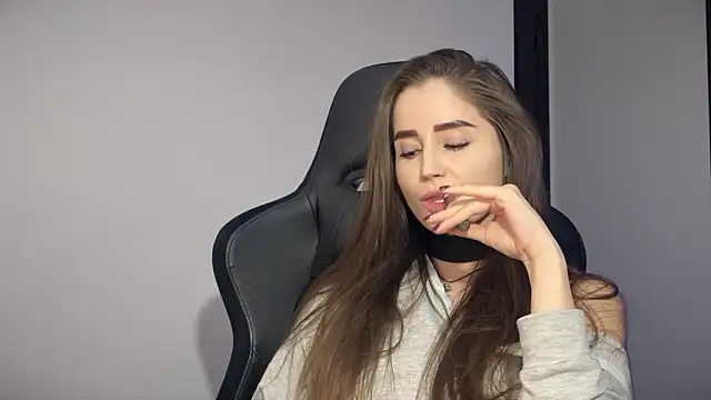 s meow online show from 10/28/25, 10:56