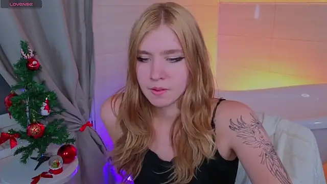 Iris Rain online show from 12/15/25, 10:08