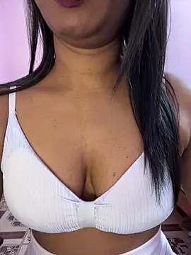 Snapshot of tamil_Aarathi chatting on 02/05/26, 05:17 tamil Aarathi online show from 02/05/26, 05:17