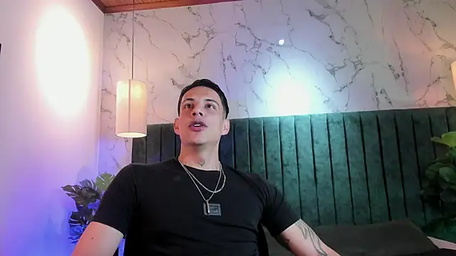 Dustin Sonne online show from 07/08/26, 03:44