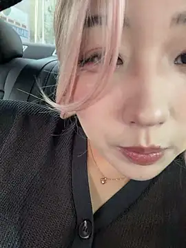 Snapshot of winter11 chatting on 10/02/25, 06:42 winter11 online show from 10/02/25, 06:42