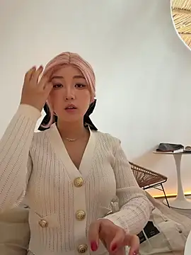 Snapshot of winter11 chatting on 02/01/26, 01:15 winter11 online show from 02/01/26, 01:15