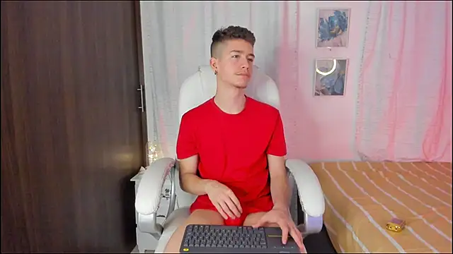 ThiagooJames online show from 09/20/25, 03:18