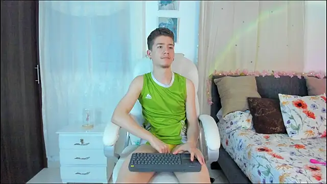 ThiagooJames online show from 11/03/25, 03:41