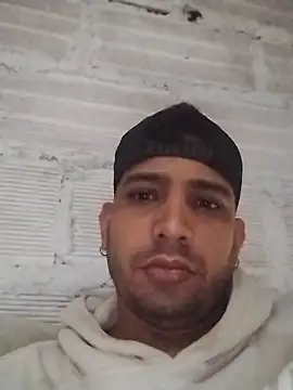 ashtoncooperr online show from 11/24/25, 11:43