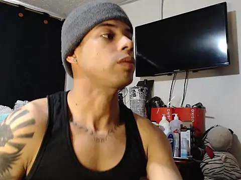 jeampiersexy online show from 04/15/26, 04:36