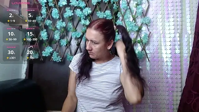 darling hott online show from 09/20/25, 08:37