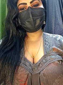 honey-flower online show from 02/12/26, 01:22