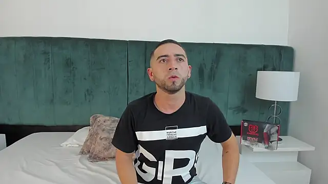 Lushian  online show from 11/01/25, 11:18