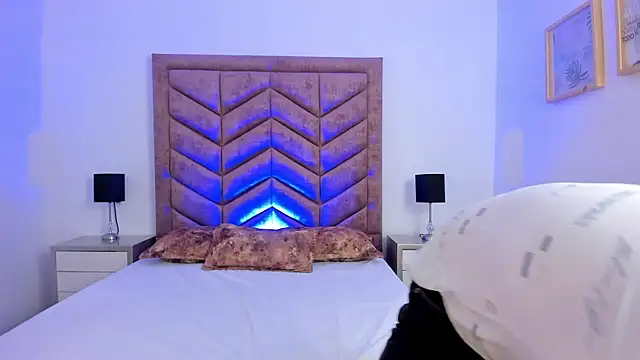 Lushian  online show from 11/15/25, 03:30