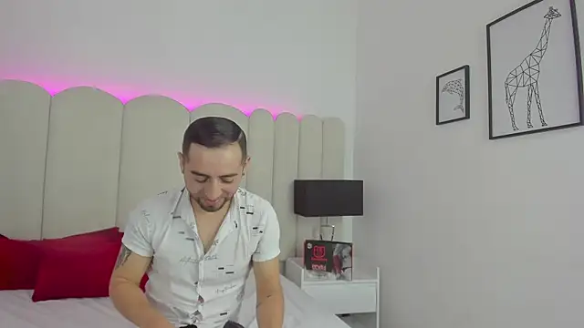 Lushian  online show from 11/26/25, 03:24