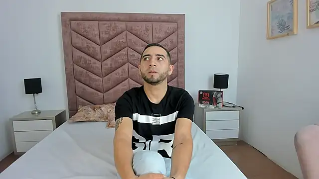 Lushian  online show from 11/27/25, 03:03