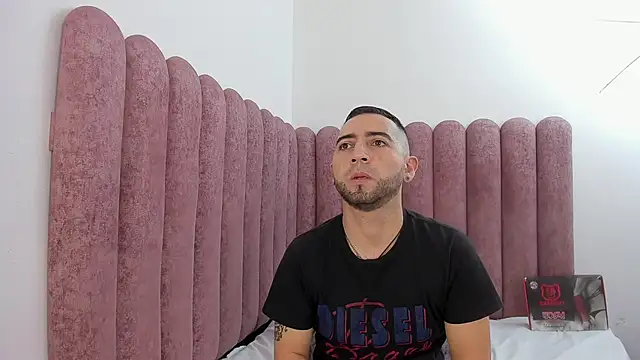 Snapshot of Lushian_ chatting on 05/01/26, 03:38 Lushian online show from 05/01/26, 03:38