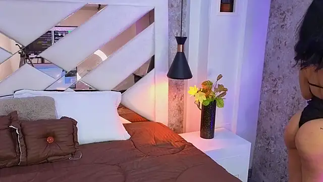 Snapshot of Saara_evans_ chatting on 09/23/25, 08:12 Saara evans online show from 09/23/25, 08:12