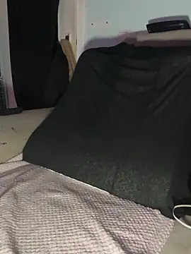 Seductively4 20 online show from 10/27/25, 09:08