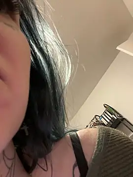 Seductively4 20 online show from 11/24/25, 04:07