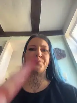 Seductively4 20 online show from 02/15/26, 09:19