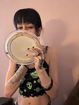 Seductively4 20 online show from 05/02/26, 07:13