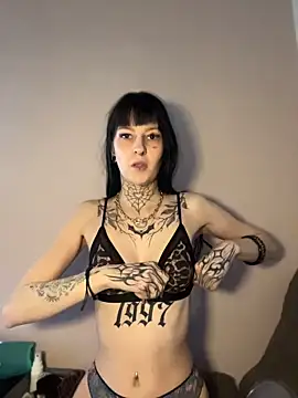 Seductively4 20 online show from 05/11/26, 09:59