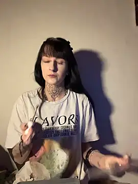 Seductively4 20 online show from 05/16/26, 09:35