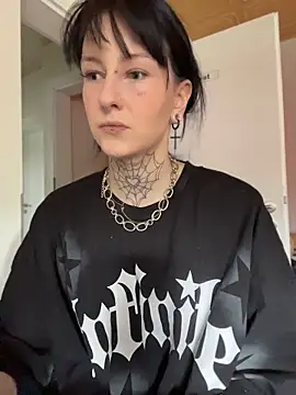 Seductively4 20 online show from 05/18/26, 10:10