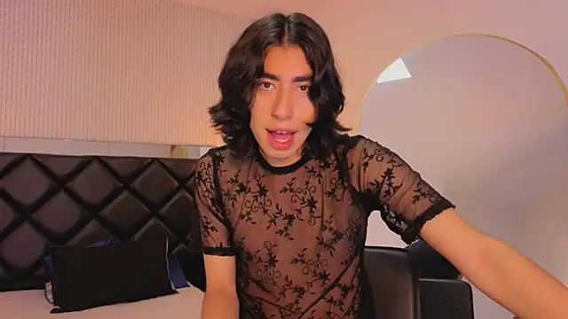 ryo light online show from 11/04/25, 08:41