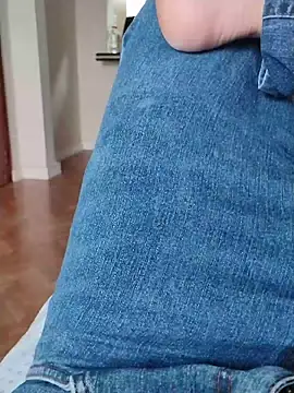 LeoMaduroSP online show from 11/04/25, 04:28