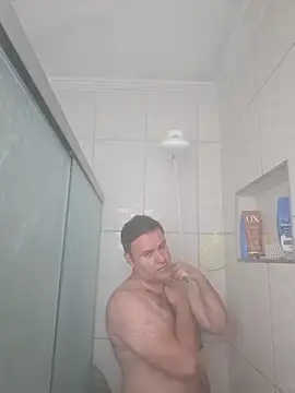 LeoMaduroSP online show from 07/17/26, 02:45