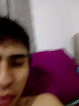 Snapshot of RSantilMorgt chatting on 03/13/26, 08:10 RSantilMorgt online show from 03/13/26, 08:10