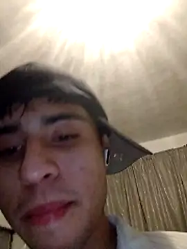 Snapshot of RSantilMorgt chatting on 04/04/26, 07:06 RSantilMorgt online show from 04/04/26, 07:06