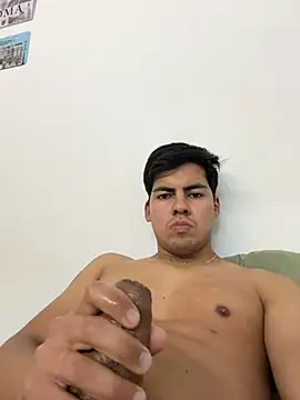 BonnieOctonary online show from 04/16/26, 03:46