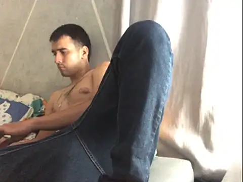 Cesar Augusto online show from 04/12/26, 05:23