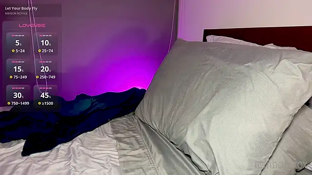 tomboi xcx online show from 02/19/26, 05:14