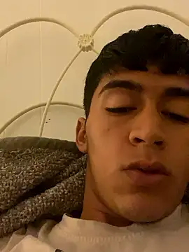 Snapshot of BadboyXXXMZ chatting on 11/09/25, 08:23 BadboyXXXMZ online show from 11/09/25, 08:23